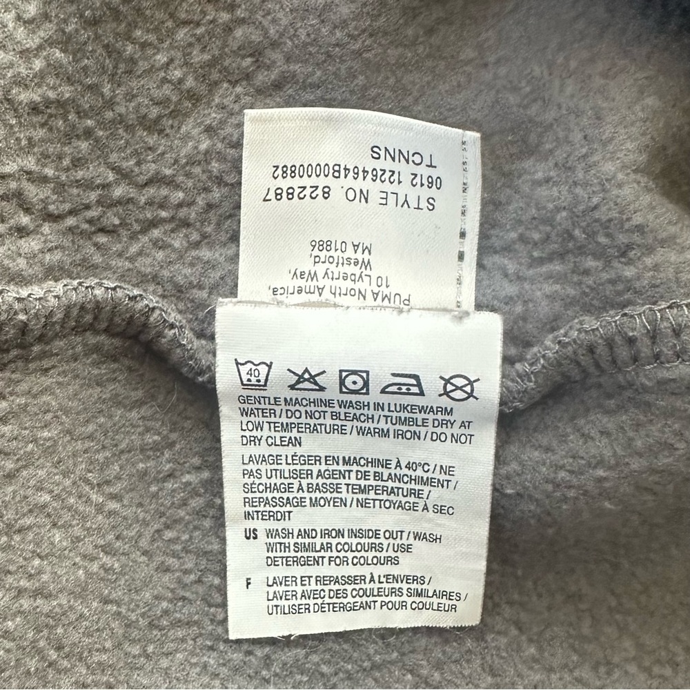 Puma Sweatshirt - Picture 5 of 6